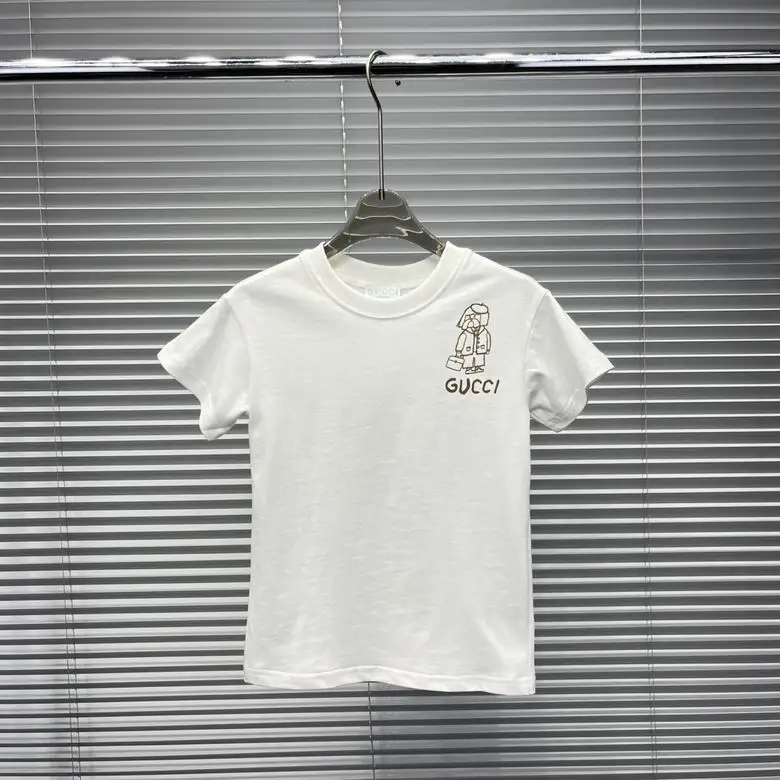 Gucci sz100-160  (1)